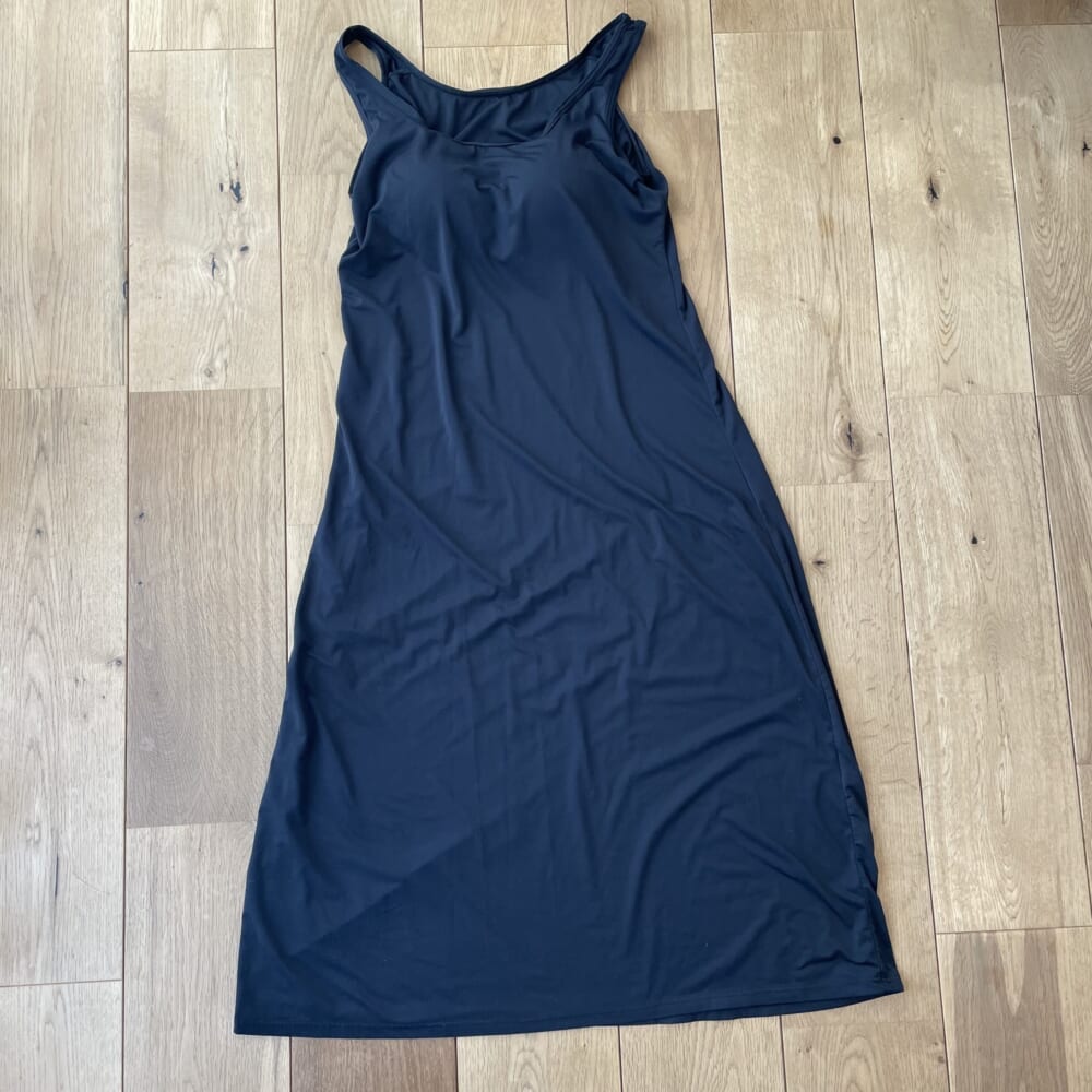 ワンピース型　ブラトップ