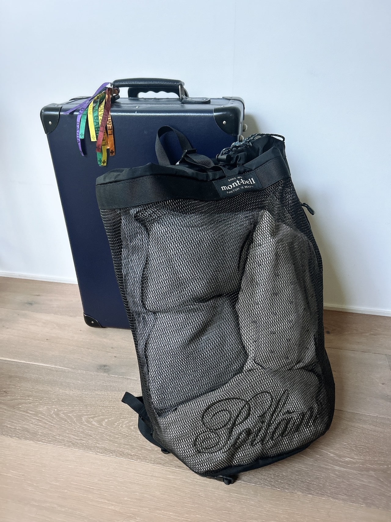 グローブトロッターのスーツケース