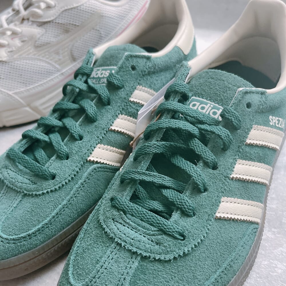 アディダス スペツィアル グリーン