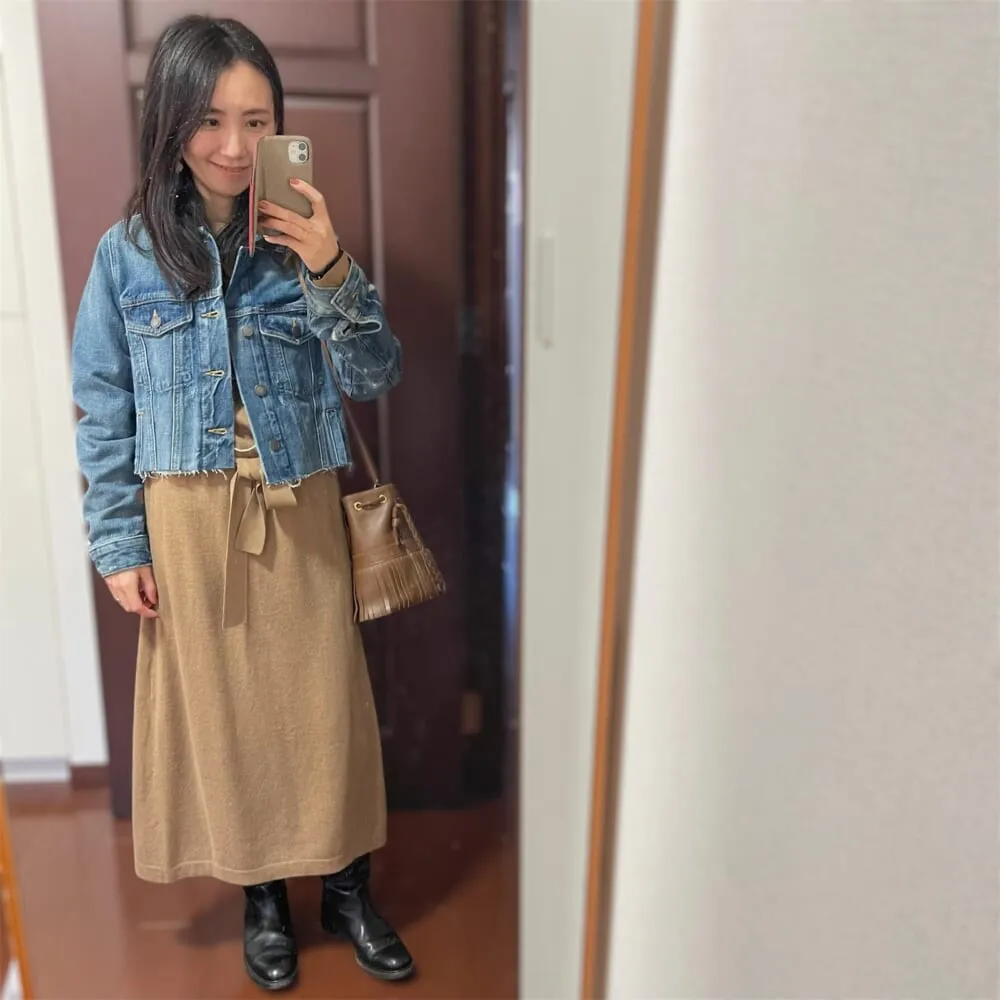 ZARA「クロップド丈デニムジャケット」acchaさんのコーデ