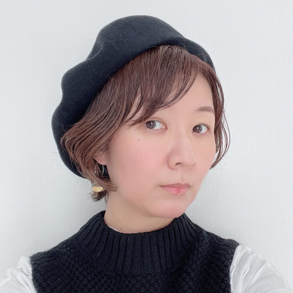 ショート イヤリングカラー 前髪なし 30代ママ