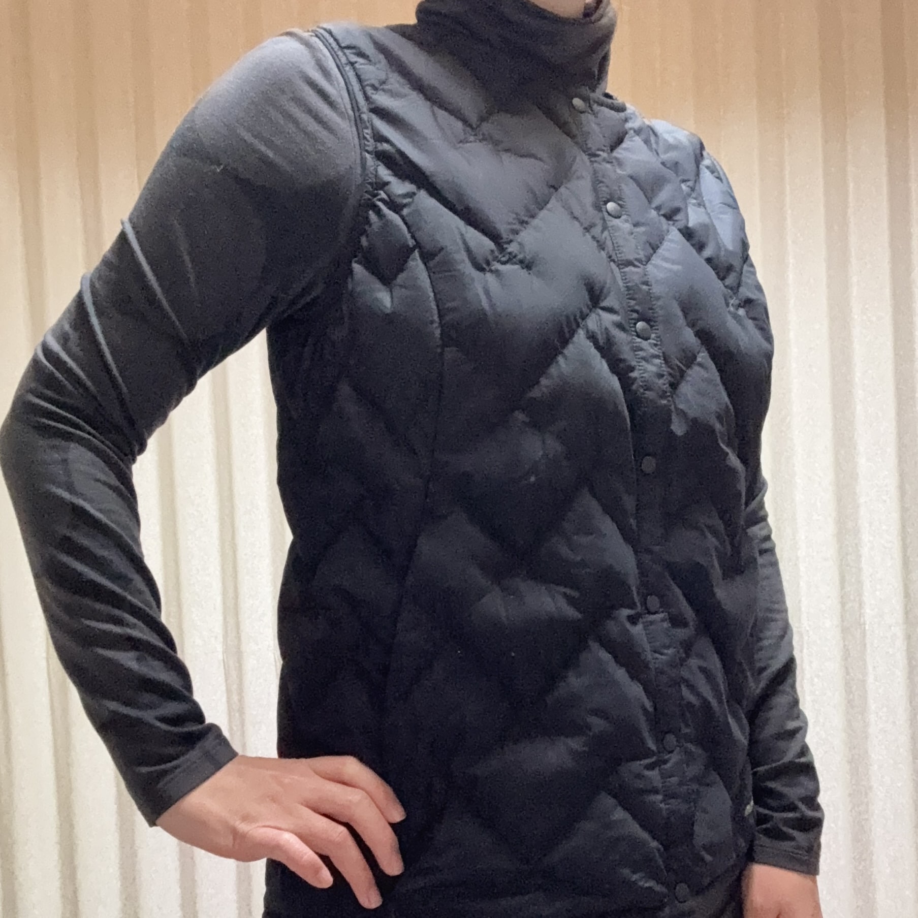 モンベル　ダウンベスト　mont-bell