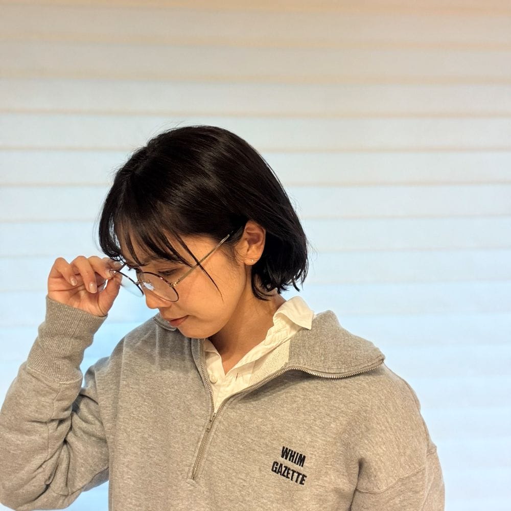 ミニボブ　眼鏡