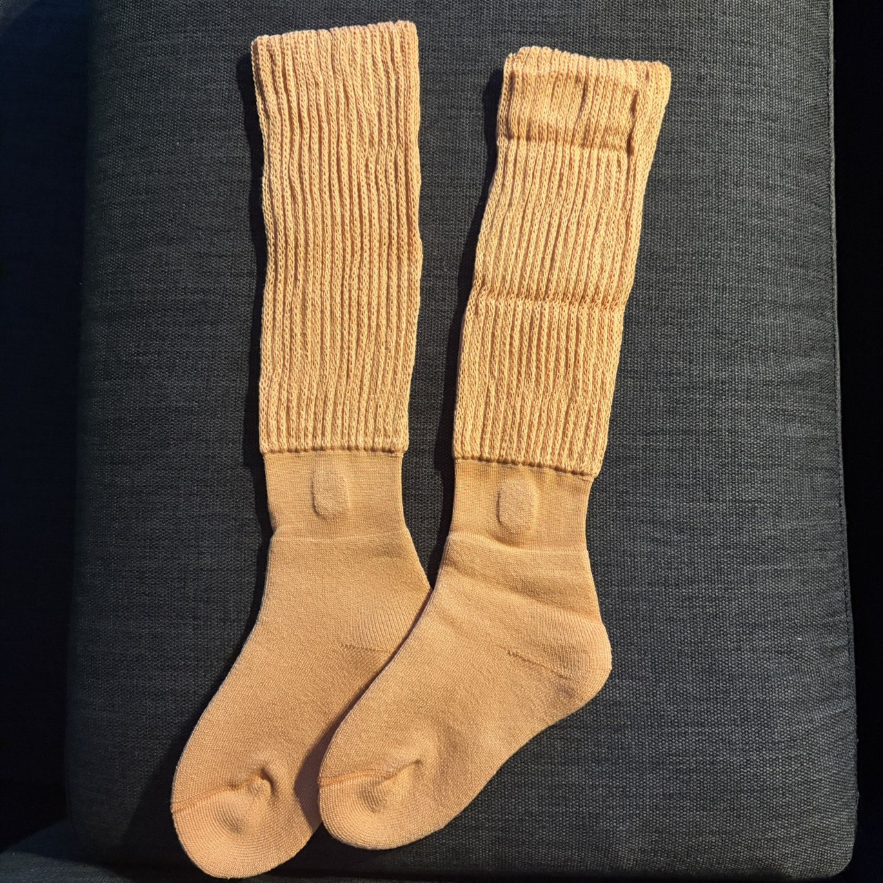 まるこた
靴下の岡本