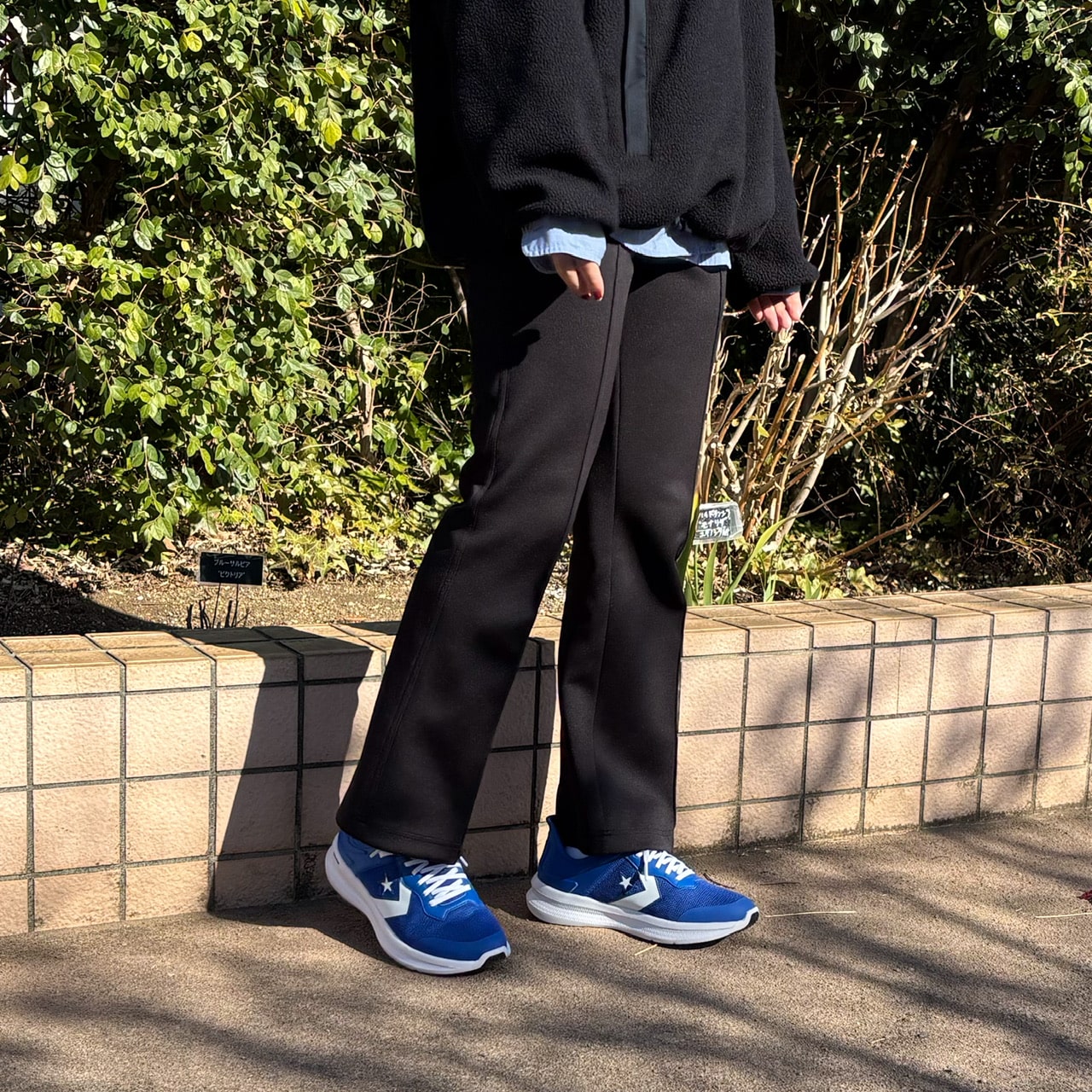 コンバースハンズフリーシューズデイスタースリットスラッド2026春夏新色ブルー着用写真②コーディネート