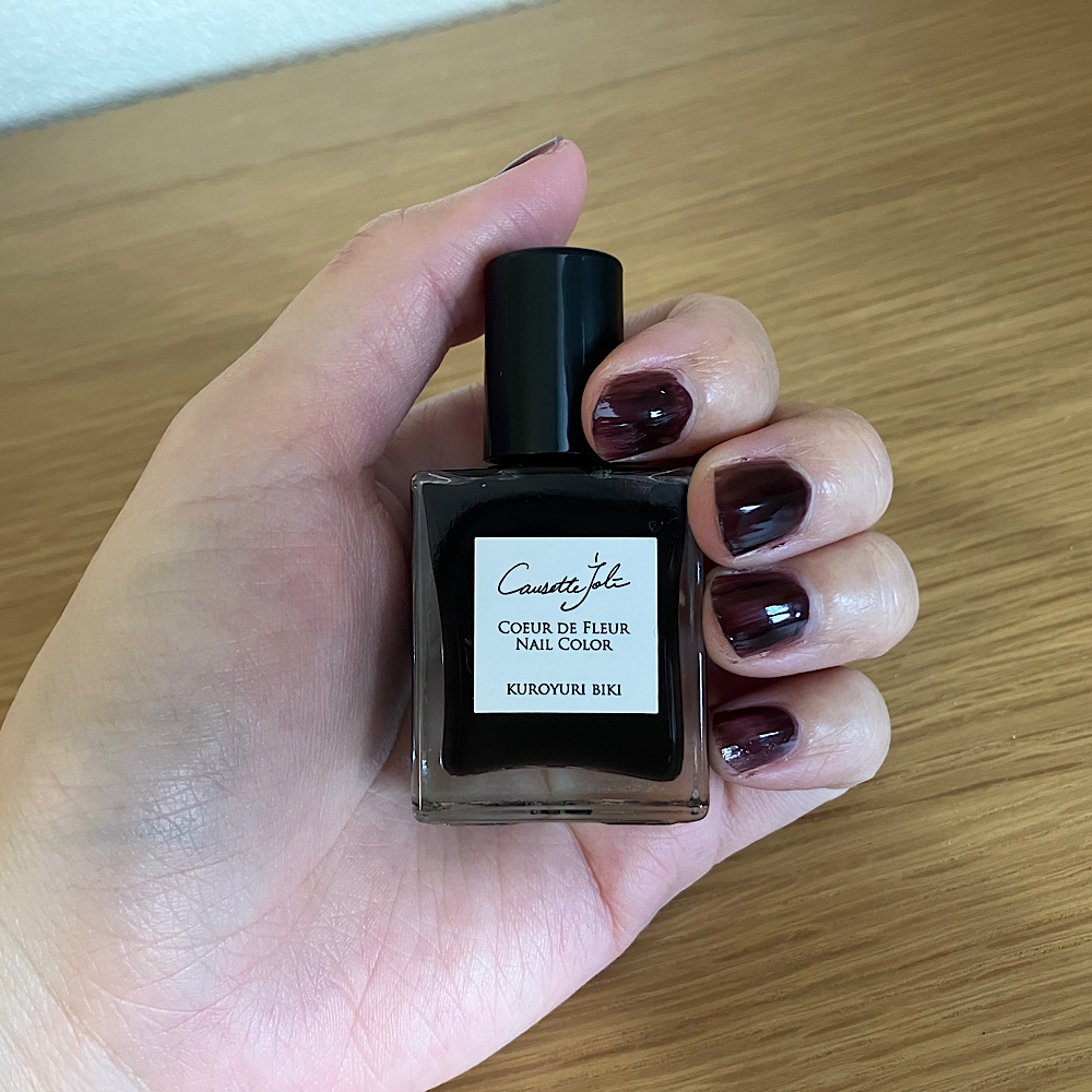 マニキュア　コゼットジョリ