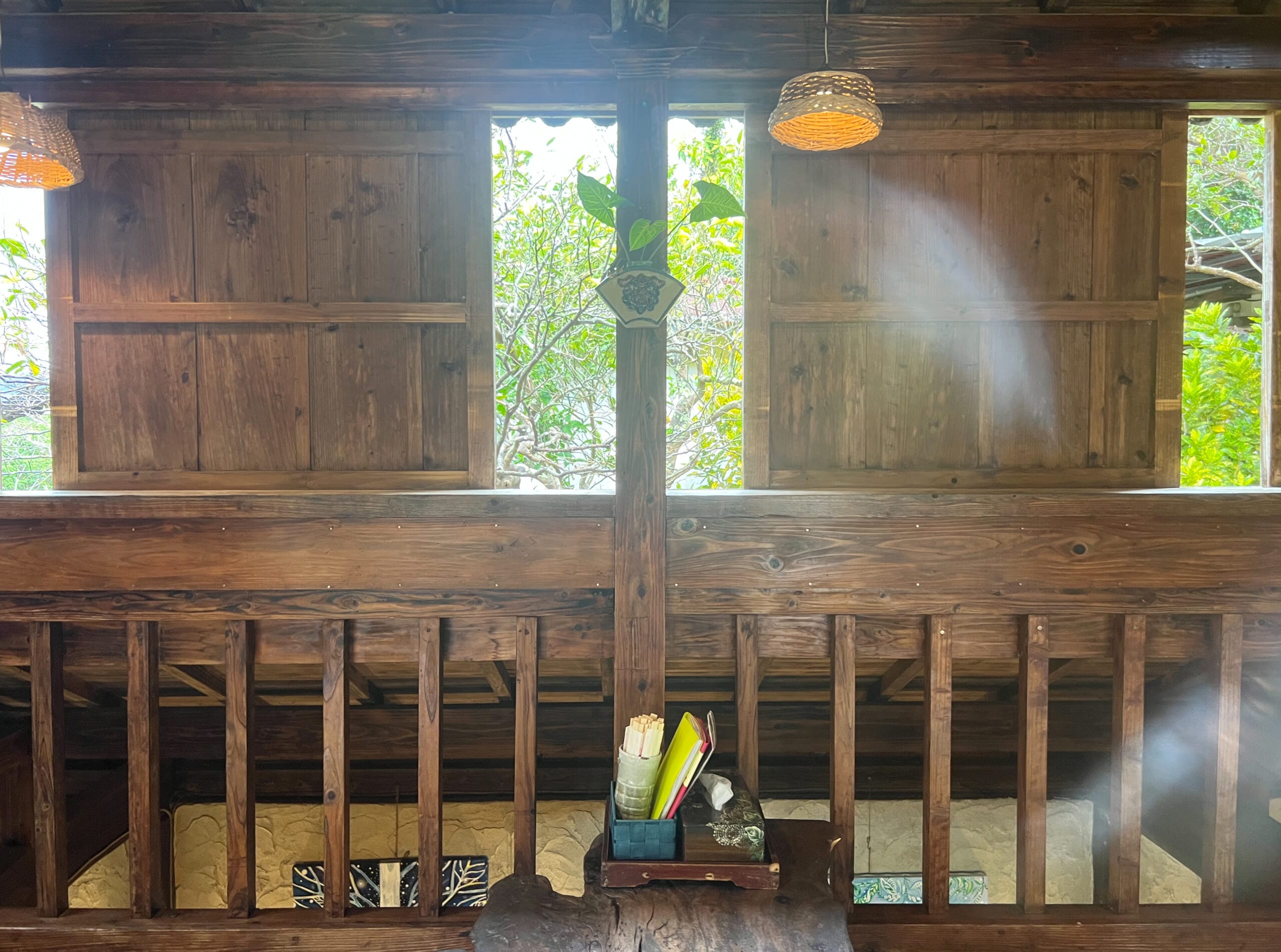 【沖縄】カフェでお花見!「やちむん喫茶シーサー園」TBicoco