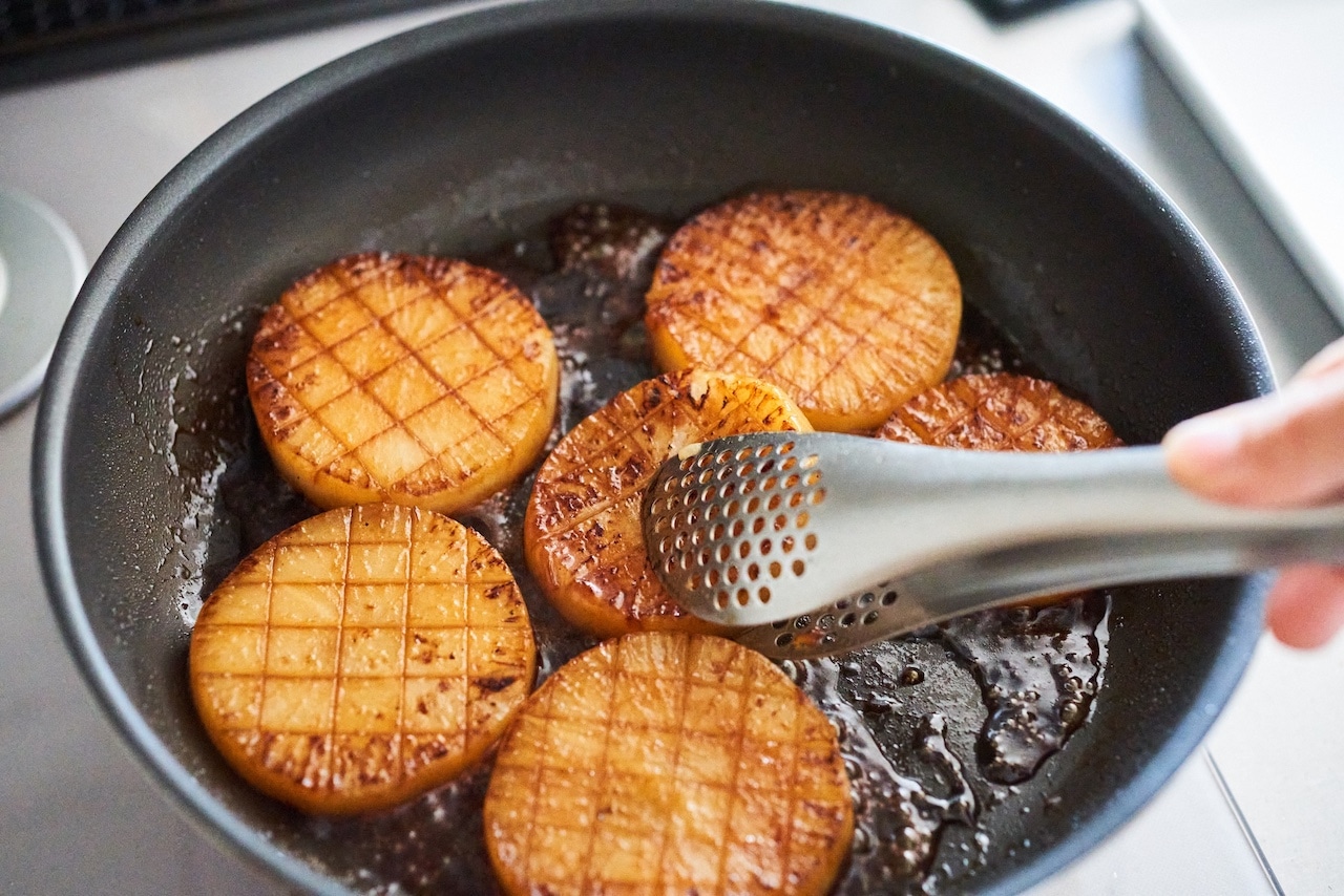 榎本美沙さん　大根ステーキ