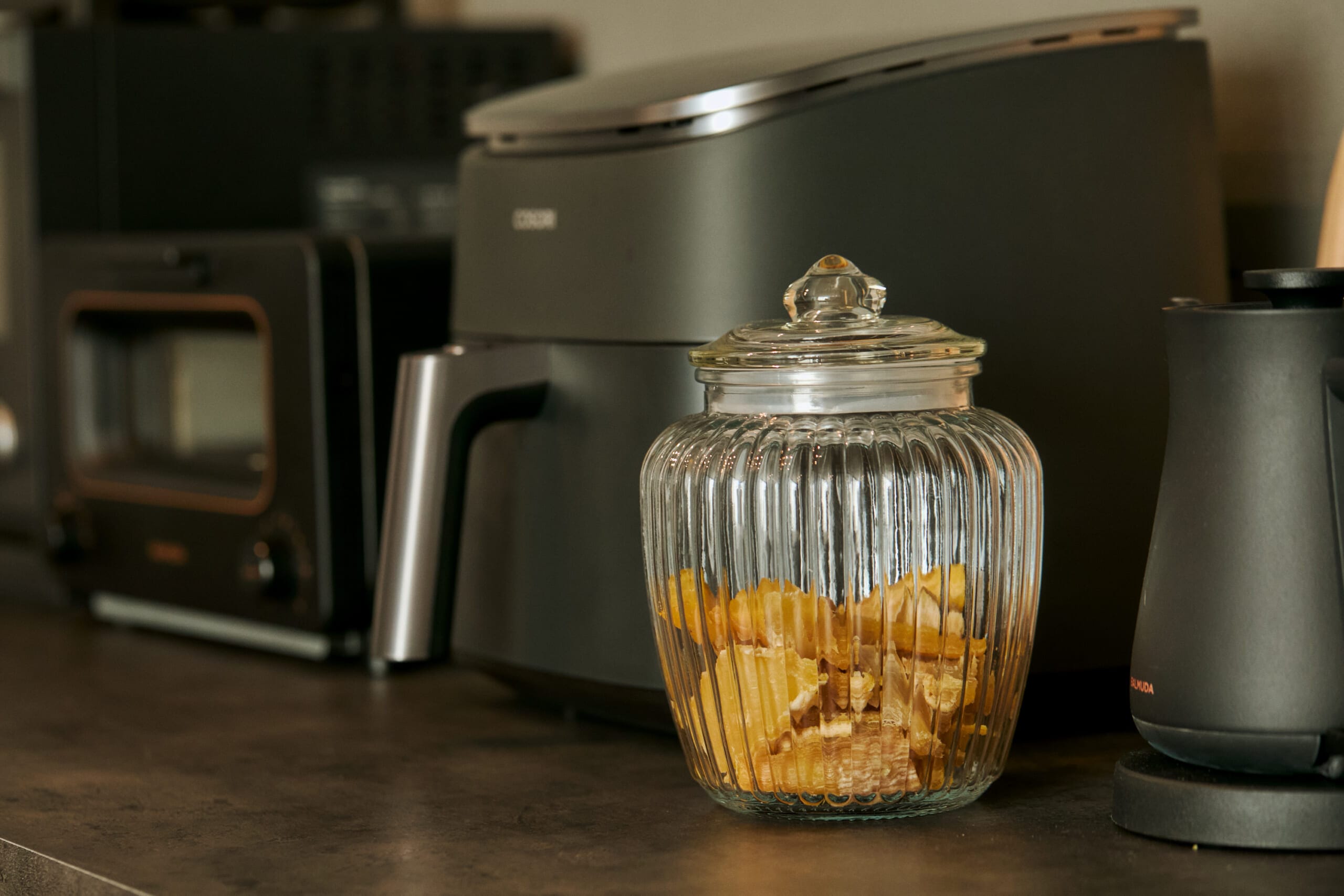 齋田　萌さんのお気に入りのCOSORIのノンフライヤーで作った焼き芋。