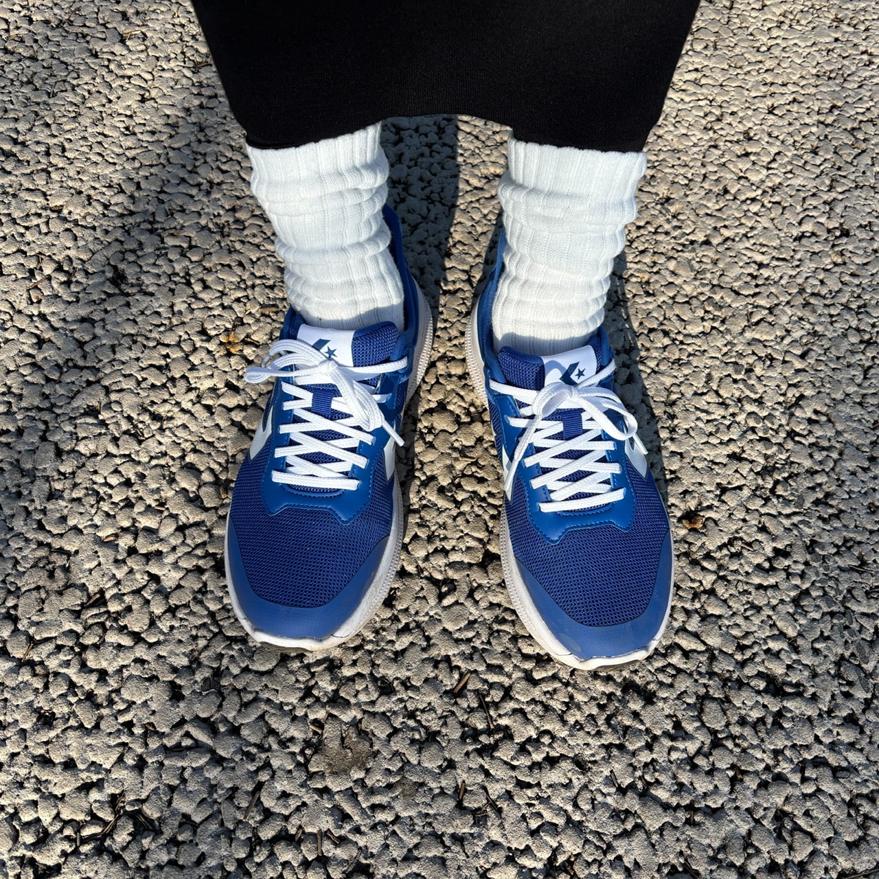 コンバースハンズフリーシューズデイスタースリットスラッド2026春夏新色ブルー着用写真③コーディネート