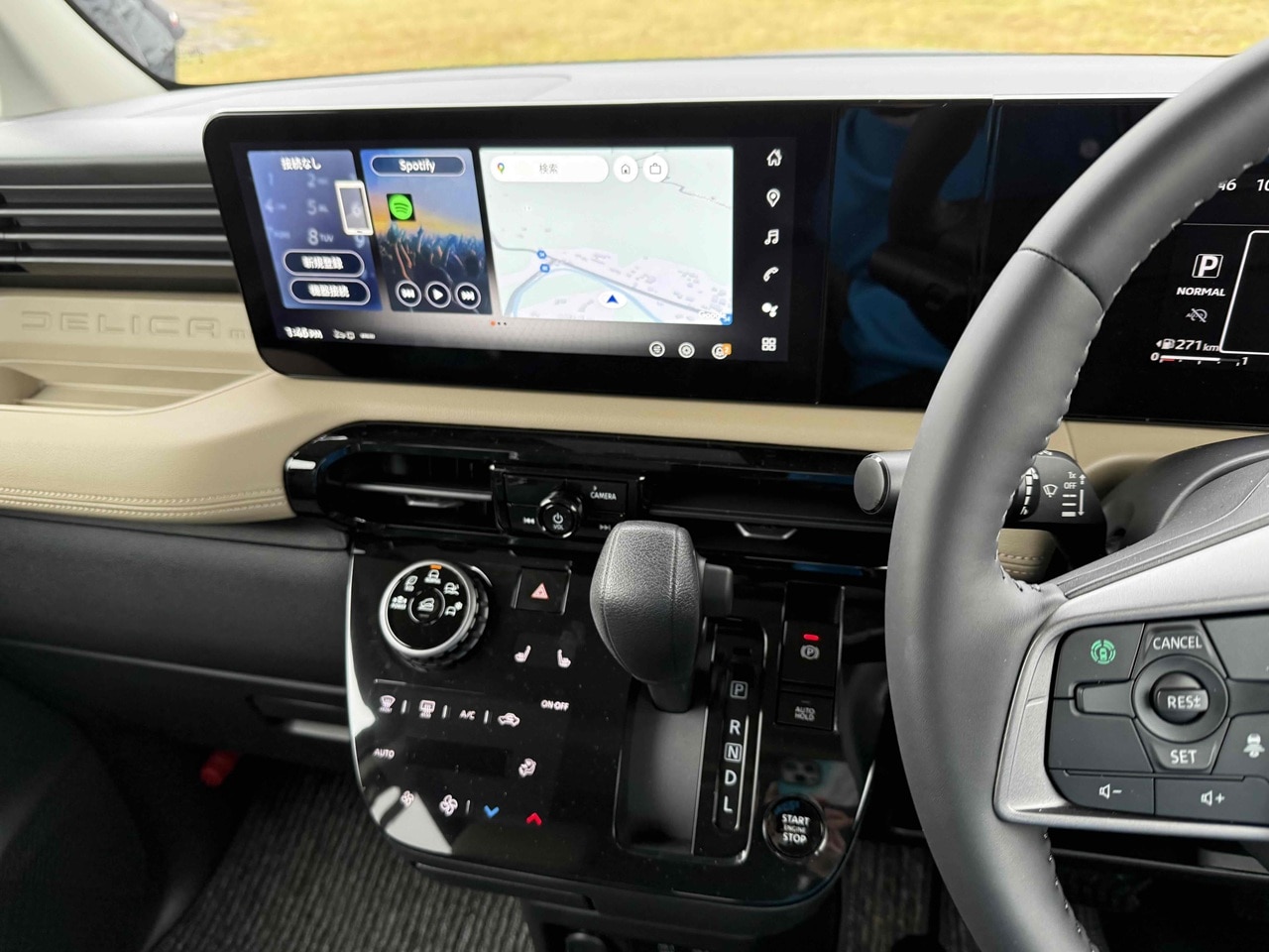 新型デリカミニ内装