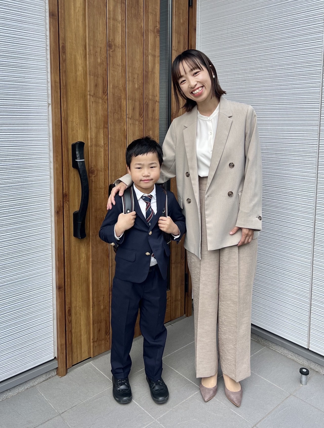 LEE100人隊 No.032 あーさんさん 小学校入学式コーデ