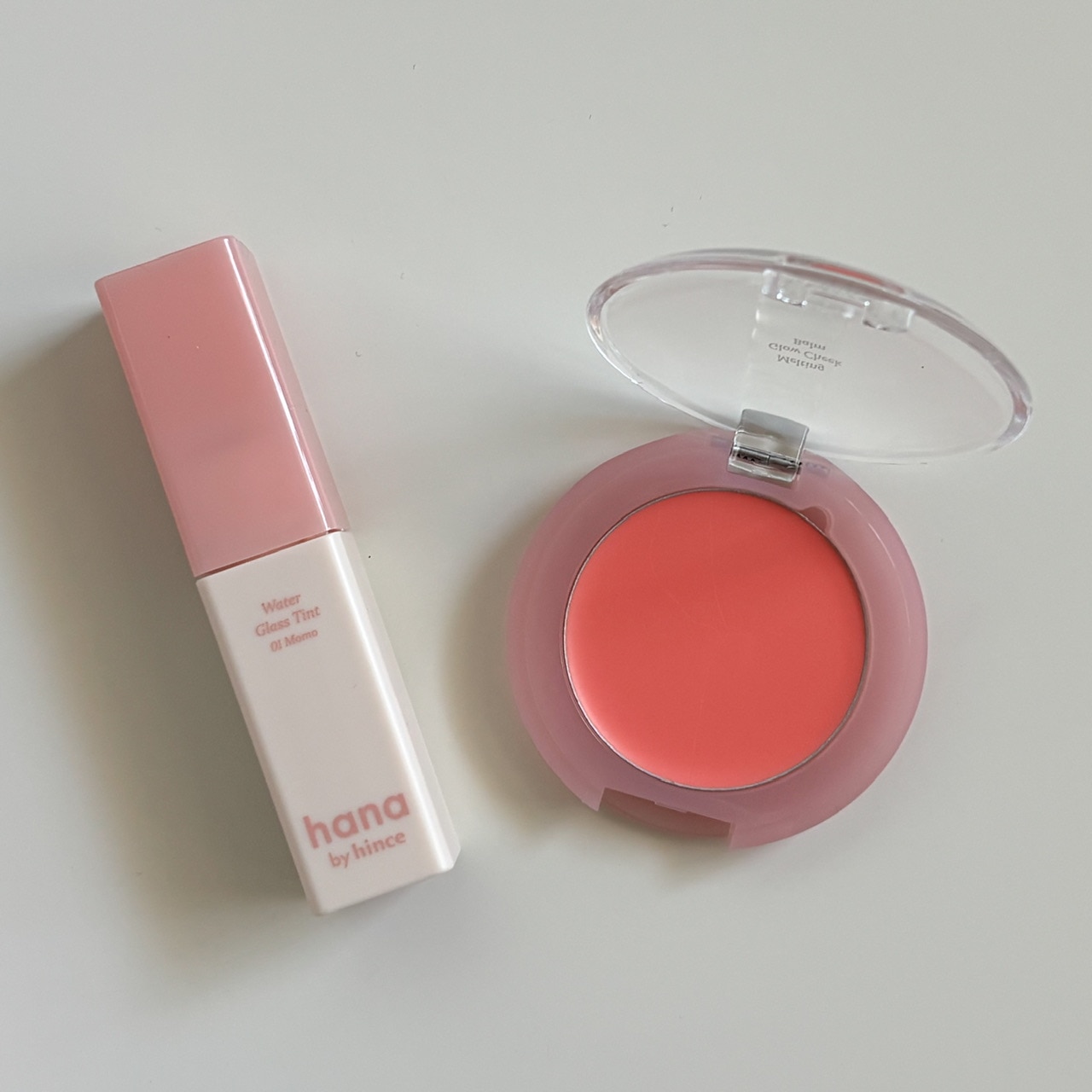 hana by hince(ハナバイヒンス)のチークとティント
