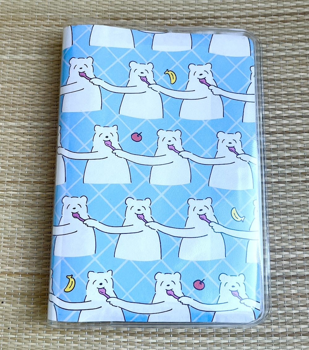 手帳カバーは使用感少々ありアップできでおりません、、