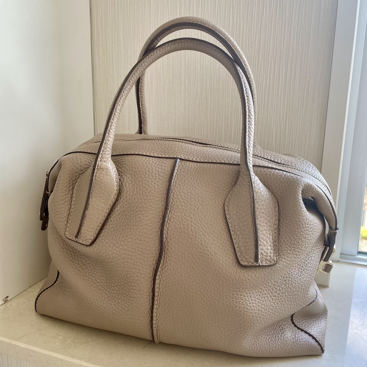 LEE100人隊 No.031 acchaさん　トッズのベージュバッグ