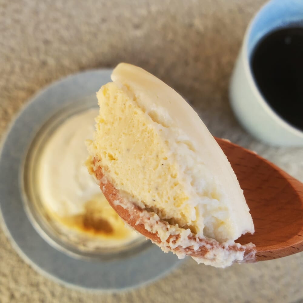 盛りすぎ！ふわ濃チーズケーキの断面
