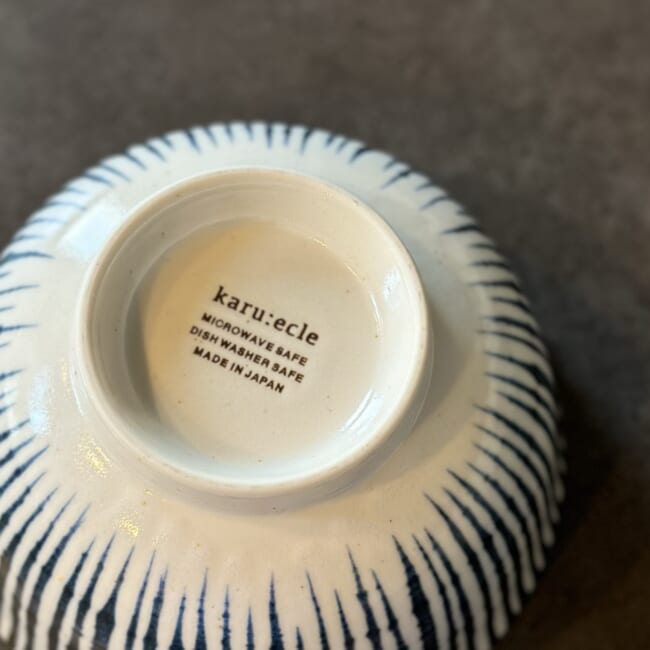 ニトリの「超軽量どんぶり カル：エクレ」