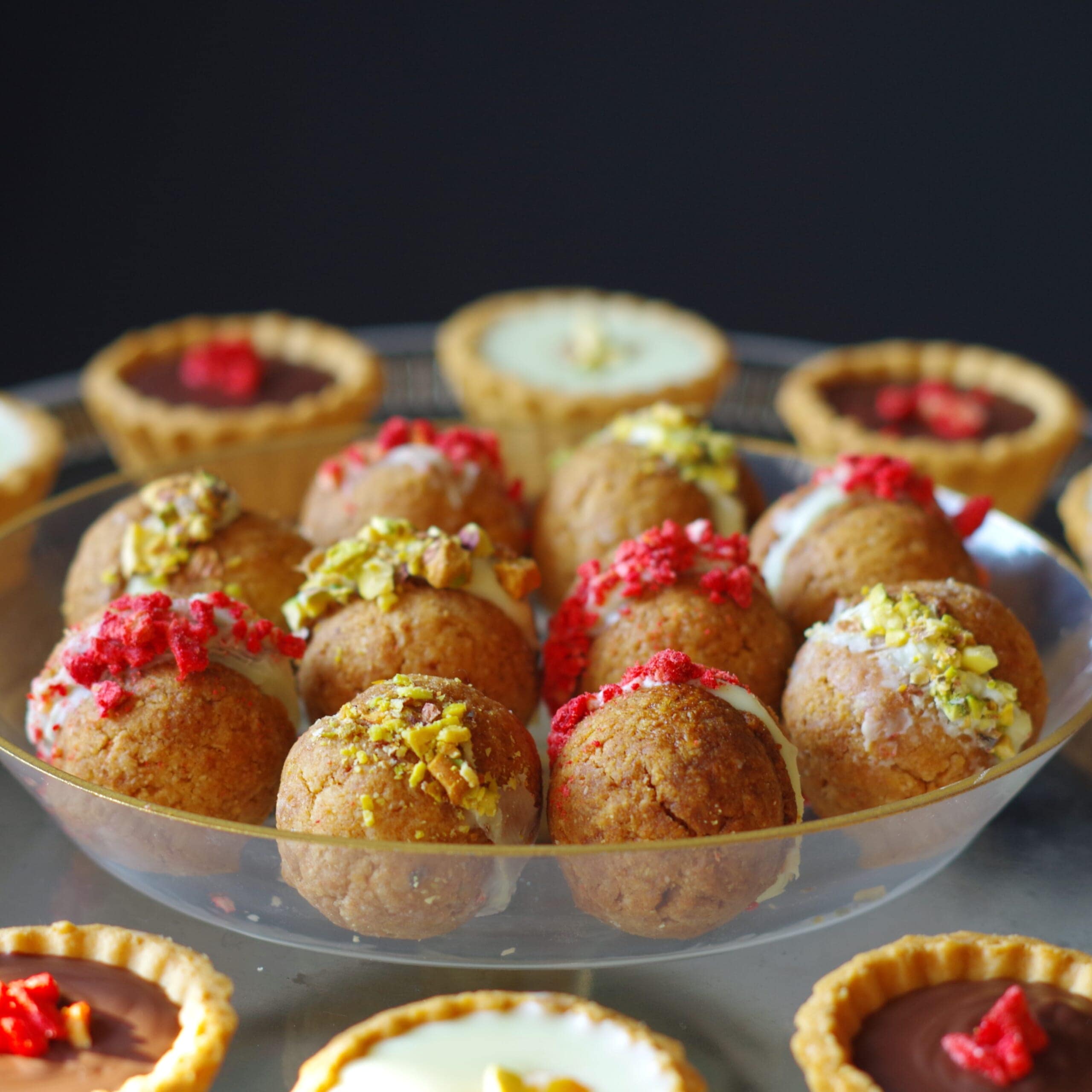 ミニチョコタルト ドライいちご オレンジピール ピスタチオ なかしましほさんレシピ バーチ・ディ・ダーマ