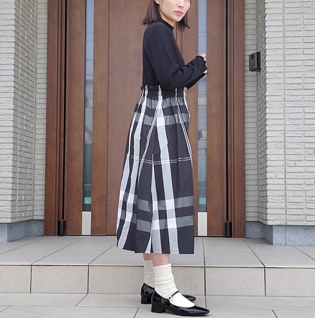 大人が着る子ども用ワンピース