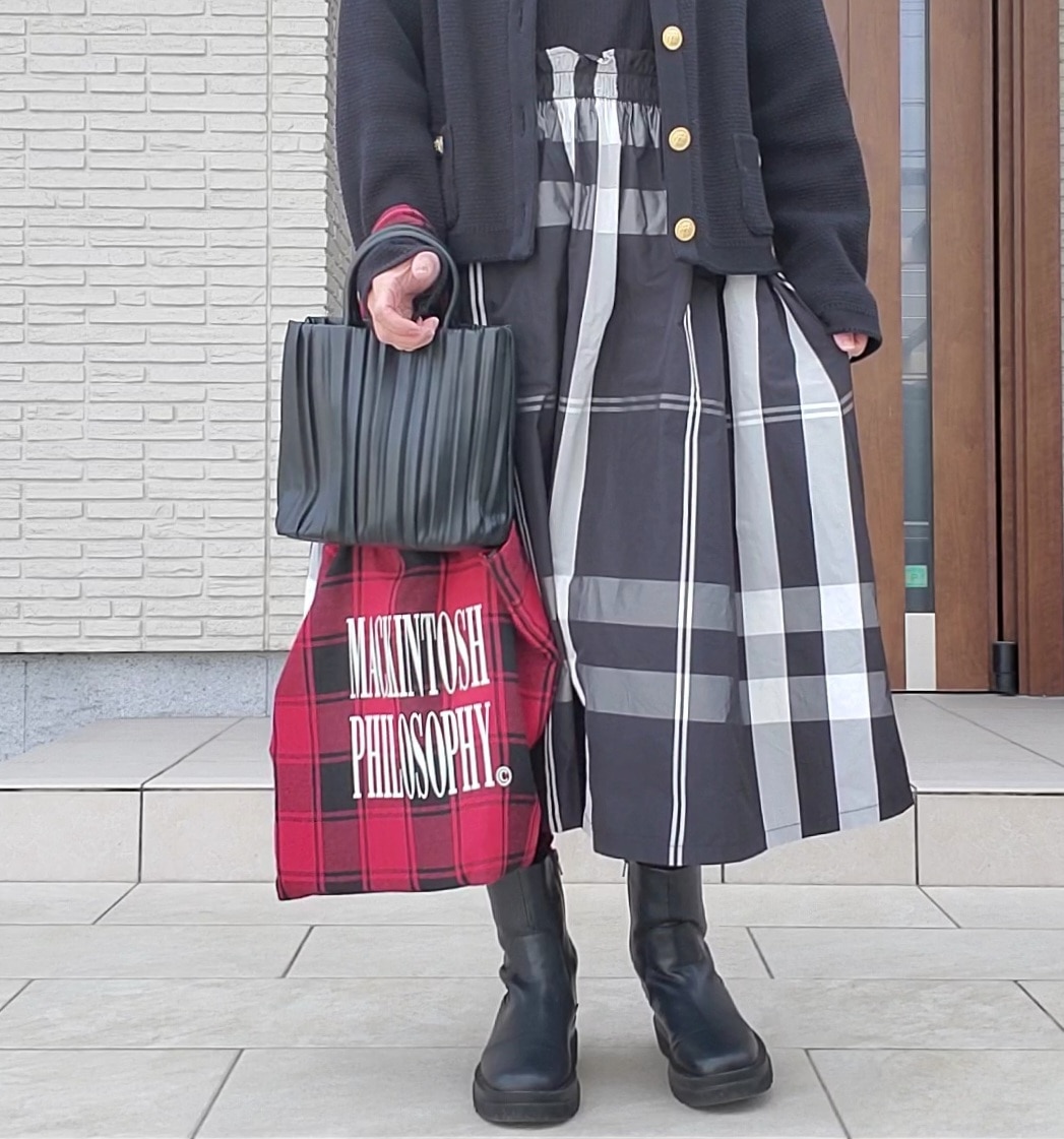 SLOANEニットジャケット