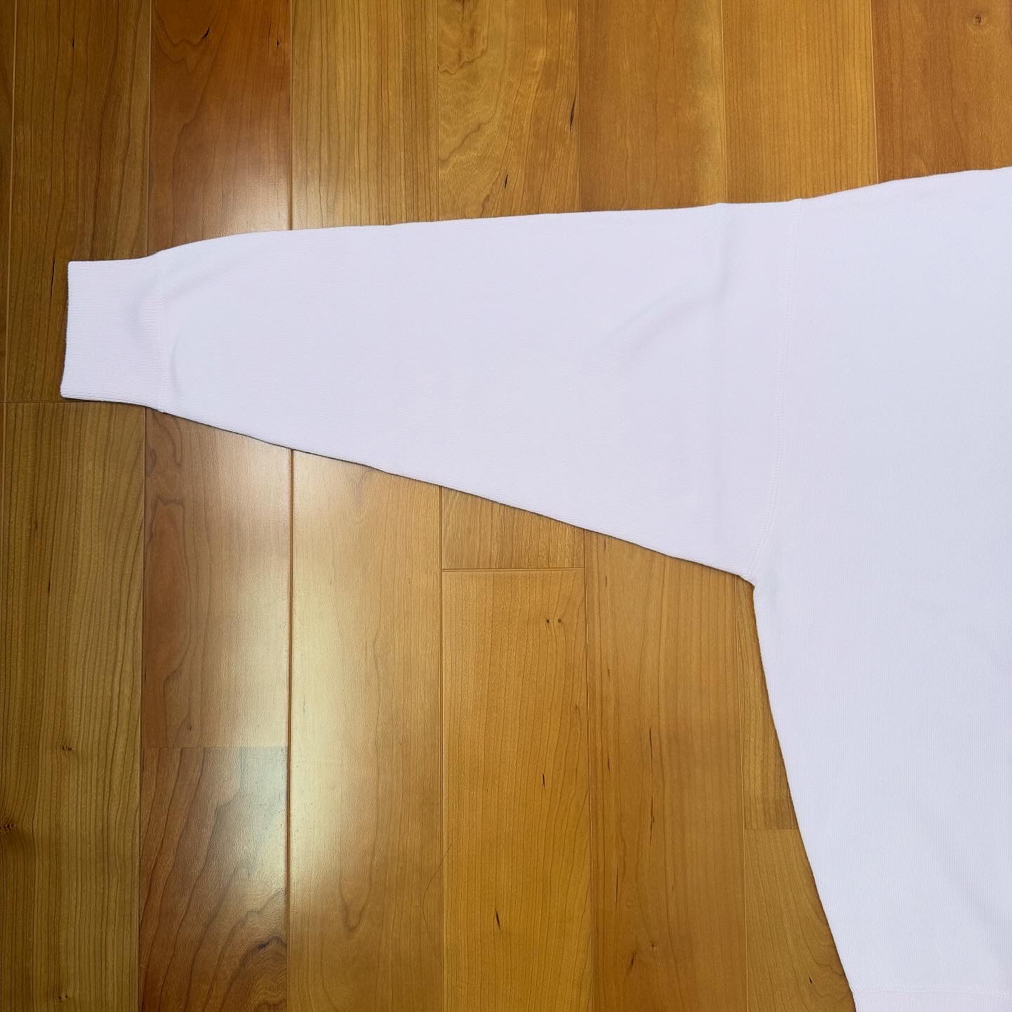 ユニクロ スムースコットンクルーネックセーター