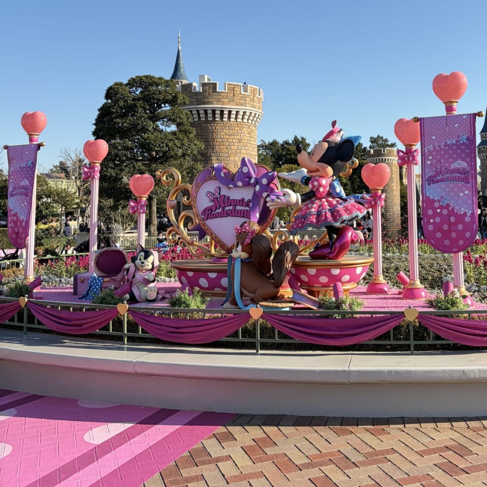 ディズニーランド ミニー ファンダーランド