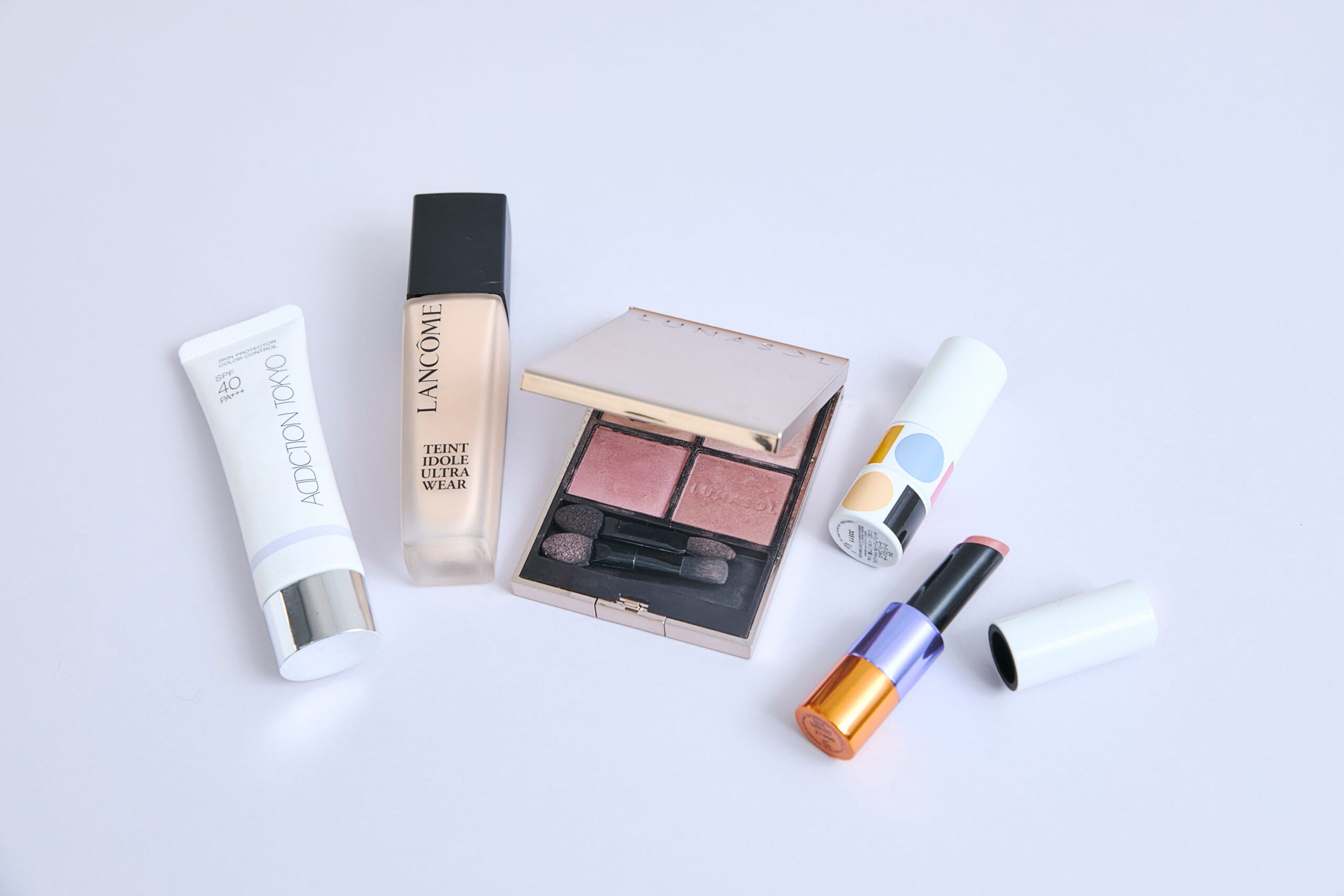 野坂百合子さんの愛用コスメ