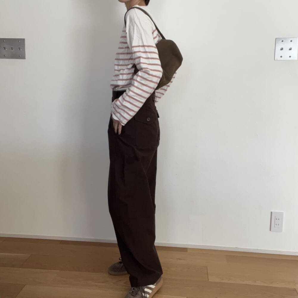 UNIQLO ジャージーバレルレッグパンツ　春コーデ