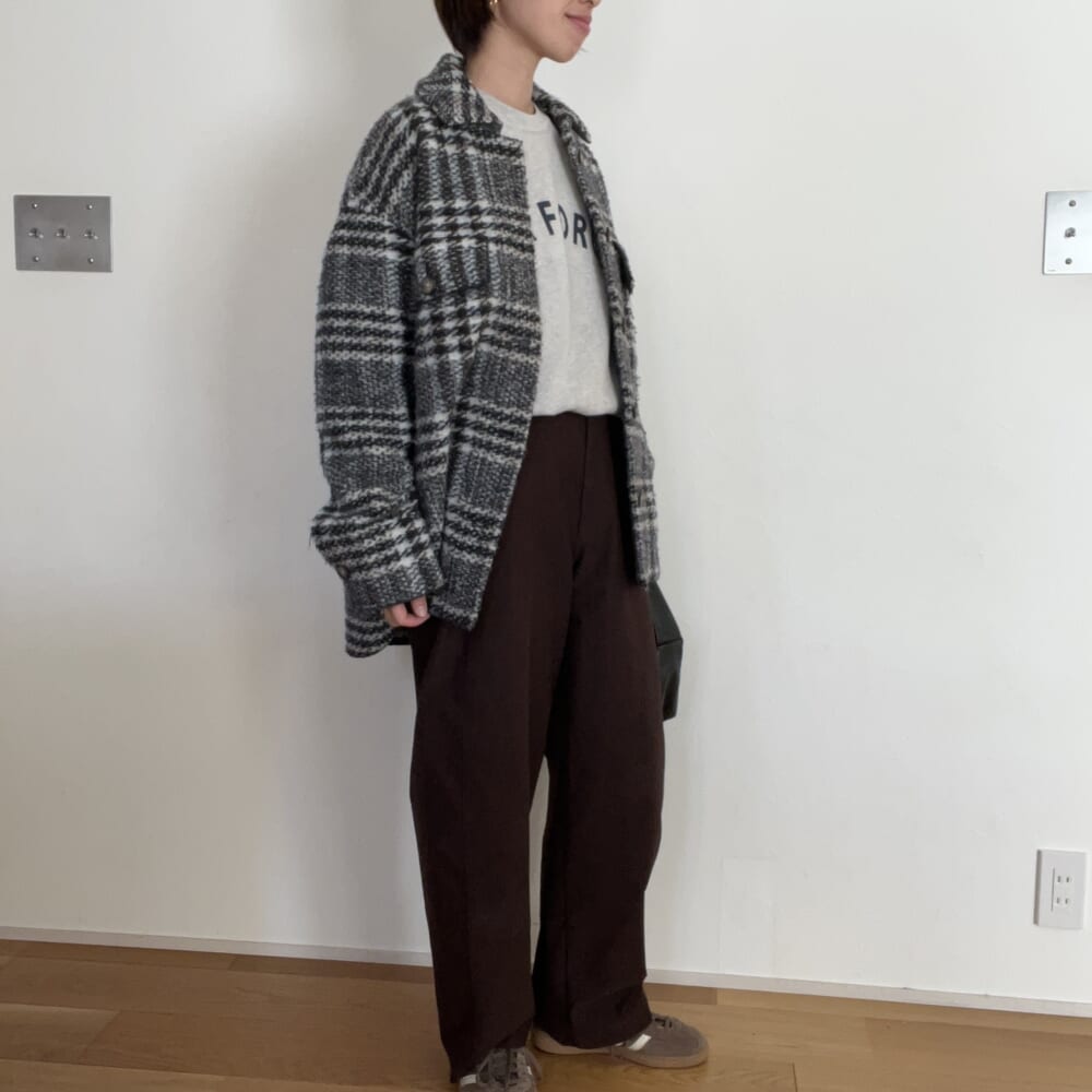 UNIQLO ジャージーバレルレッグパンツ　冬コーデ