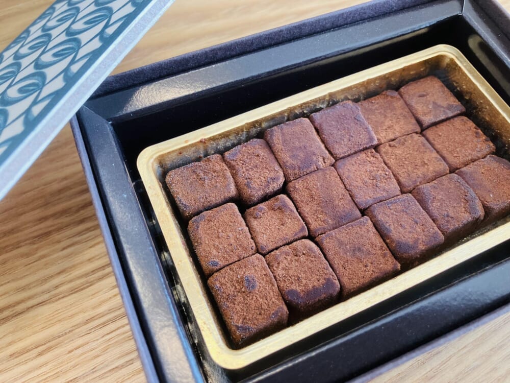 パティスリーヤナギムラ
生チョコレート
九州たんかん