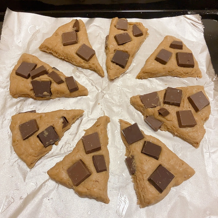 チョコレートをのせる