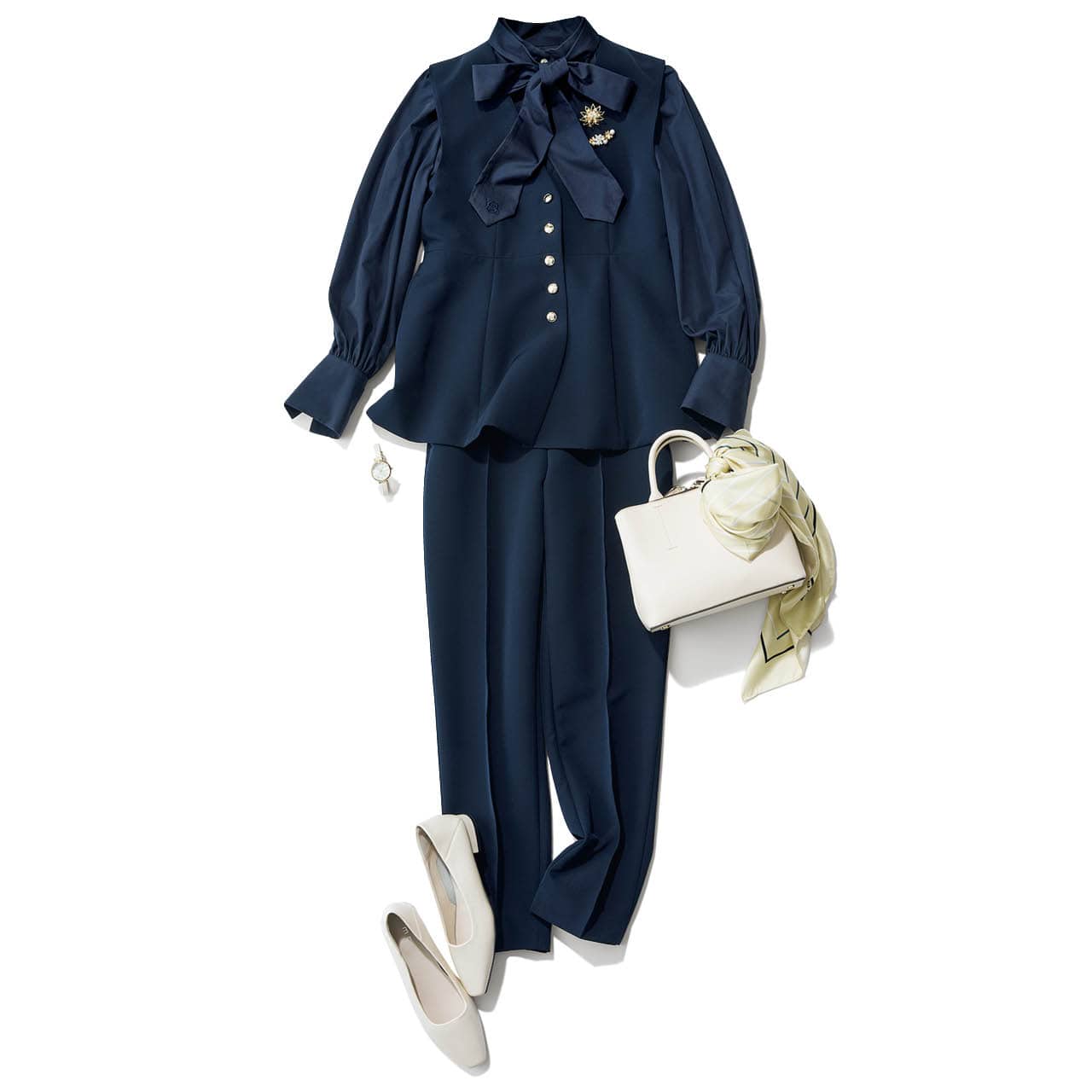 ナチュラルビューティーベーシックのジレとパンツコーデ