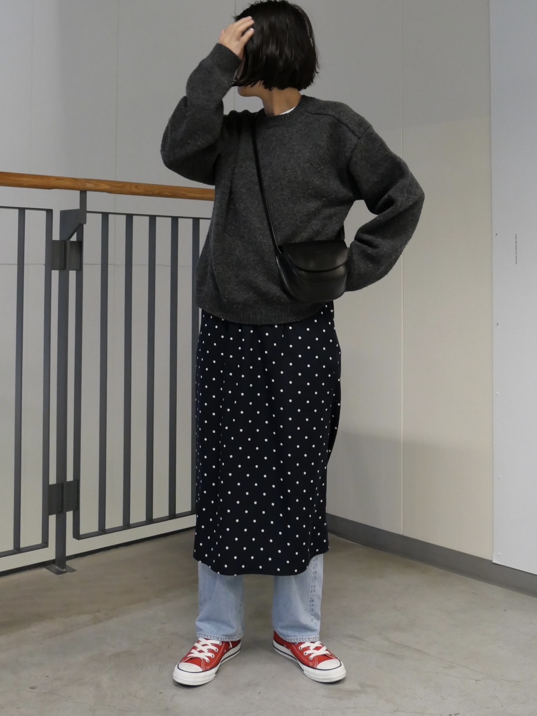 コンバース オールスター ハイ （レッド）スタイリスト高橋美帆さん着用写真全身コーディネート　連載「おやこども名品」