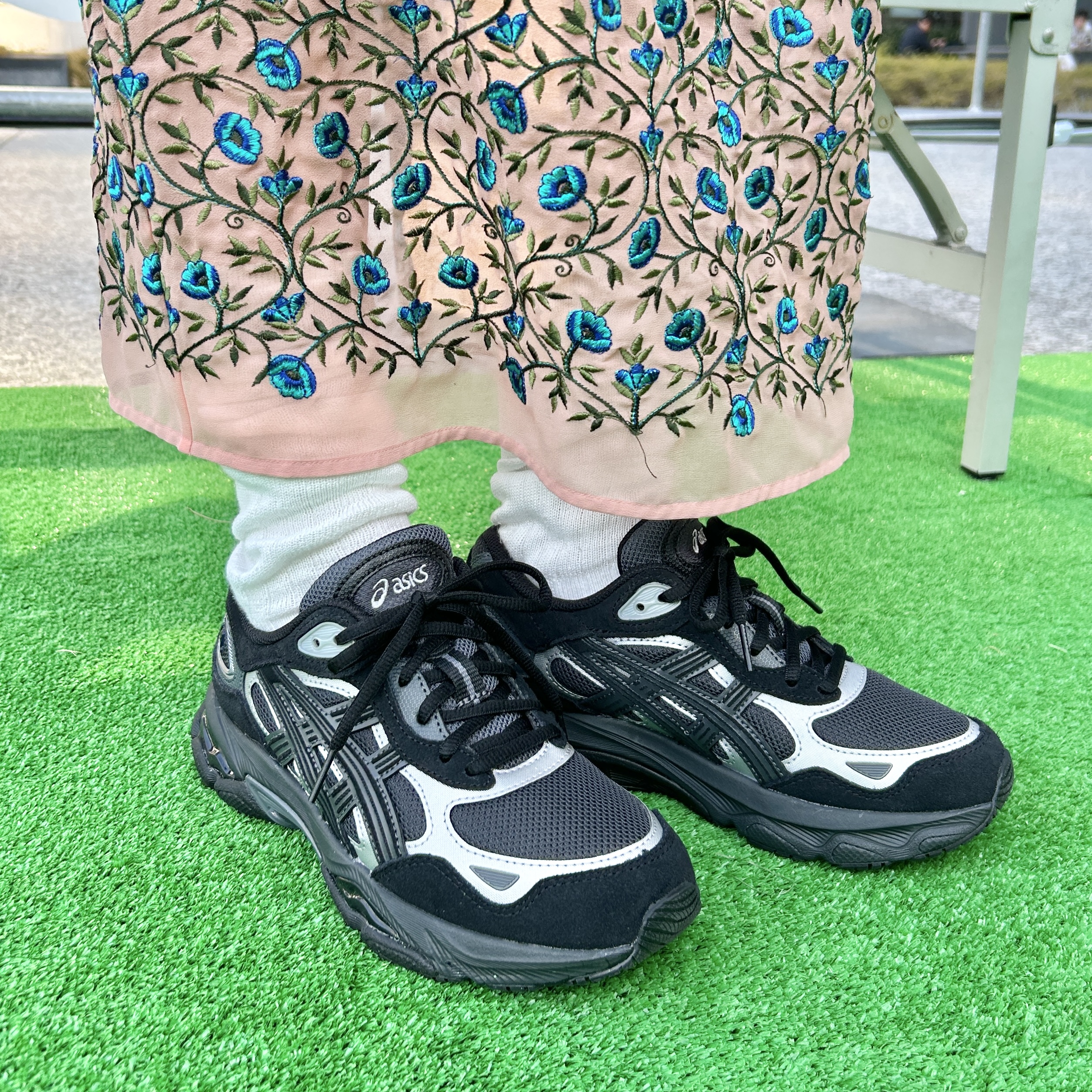 アシックスのGEL-NYC2.0のブラックをエディターが試着