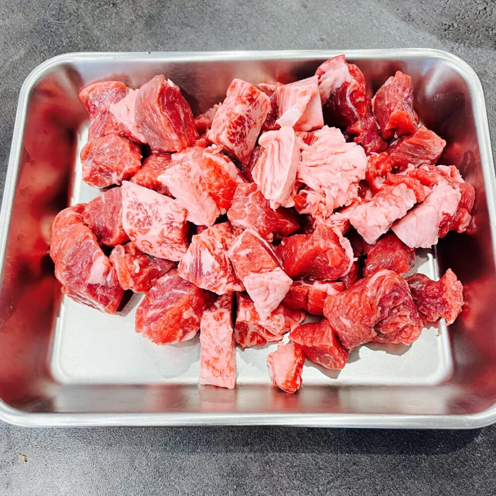 カレー　カレールー　本日の夕飯　牛肉