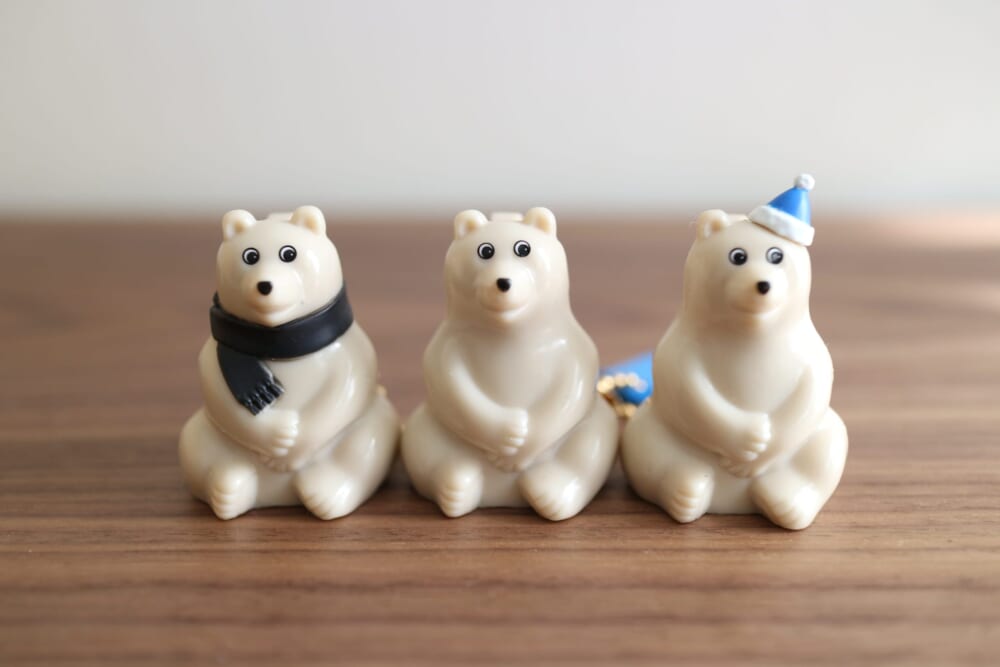 ガチャガチャ　ポーラベア　ミニチュアチャーム