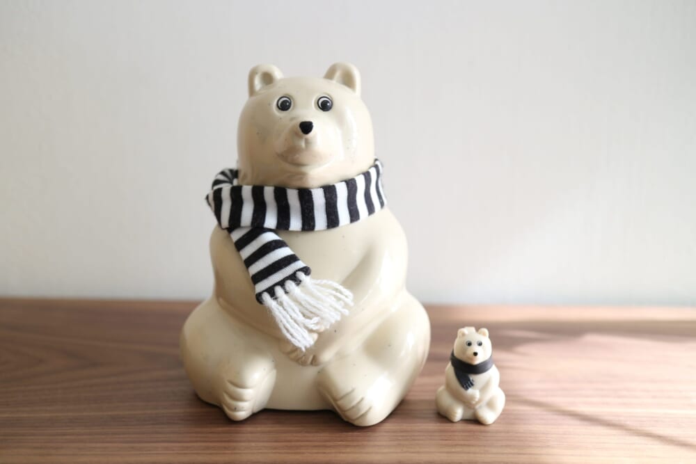 ガチャガチャ　ポーラベア　ミニチュアチャーム