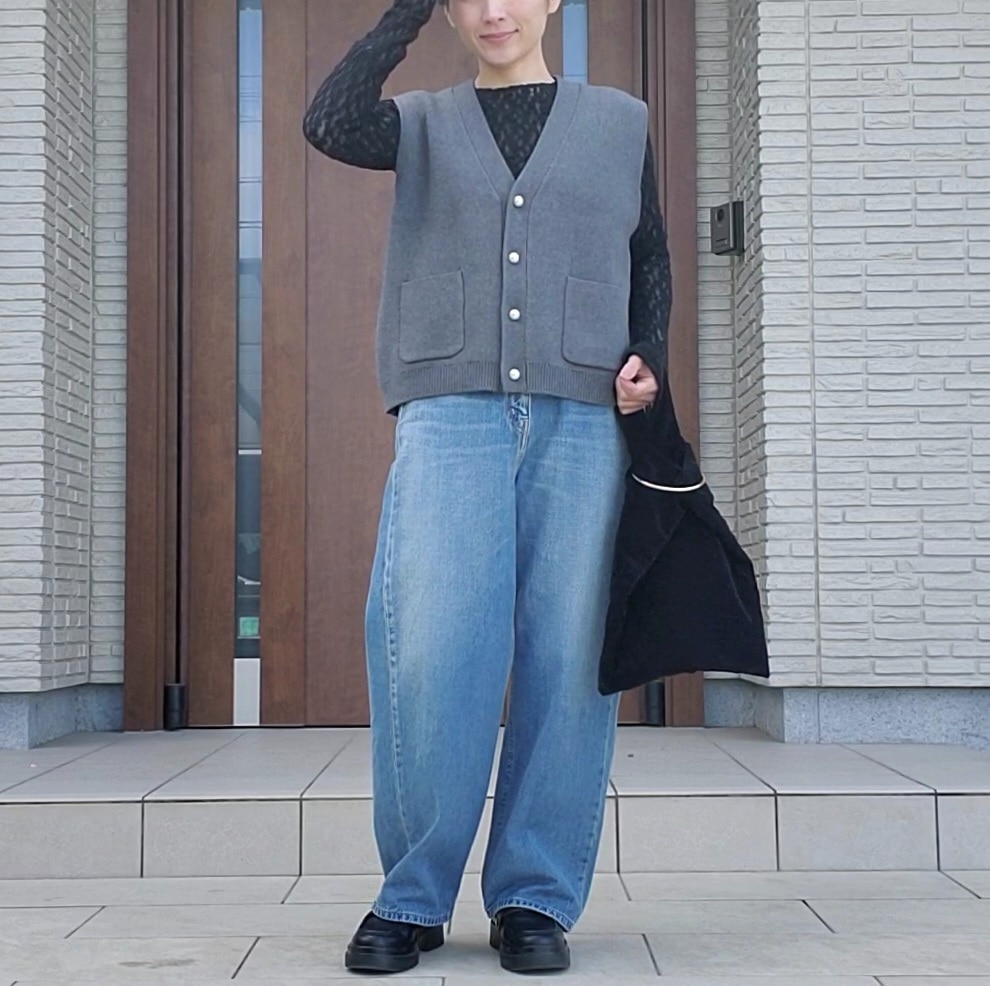 【デニムコーデ】SLOBE IENA　パールニットベスト