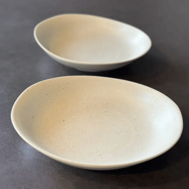 LAKOLE「美濃焼きオーバルカレー皿」