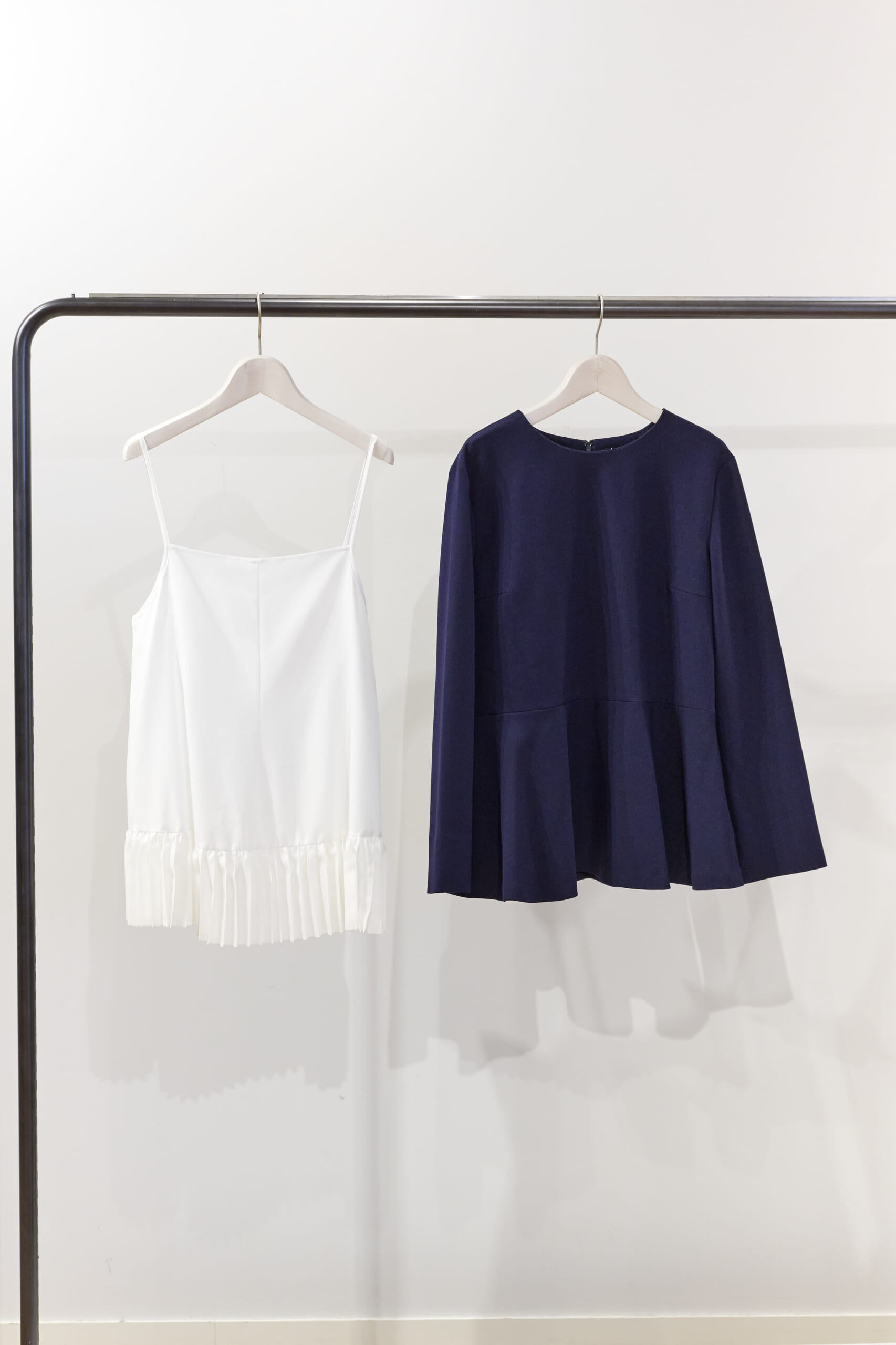 PLST「プリーツキャミ付きの3WAYセットアップ」