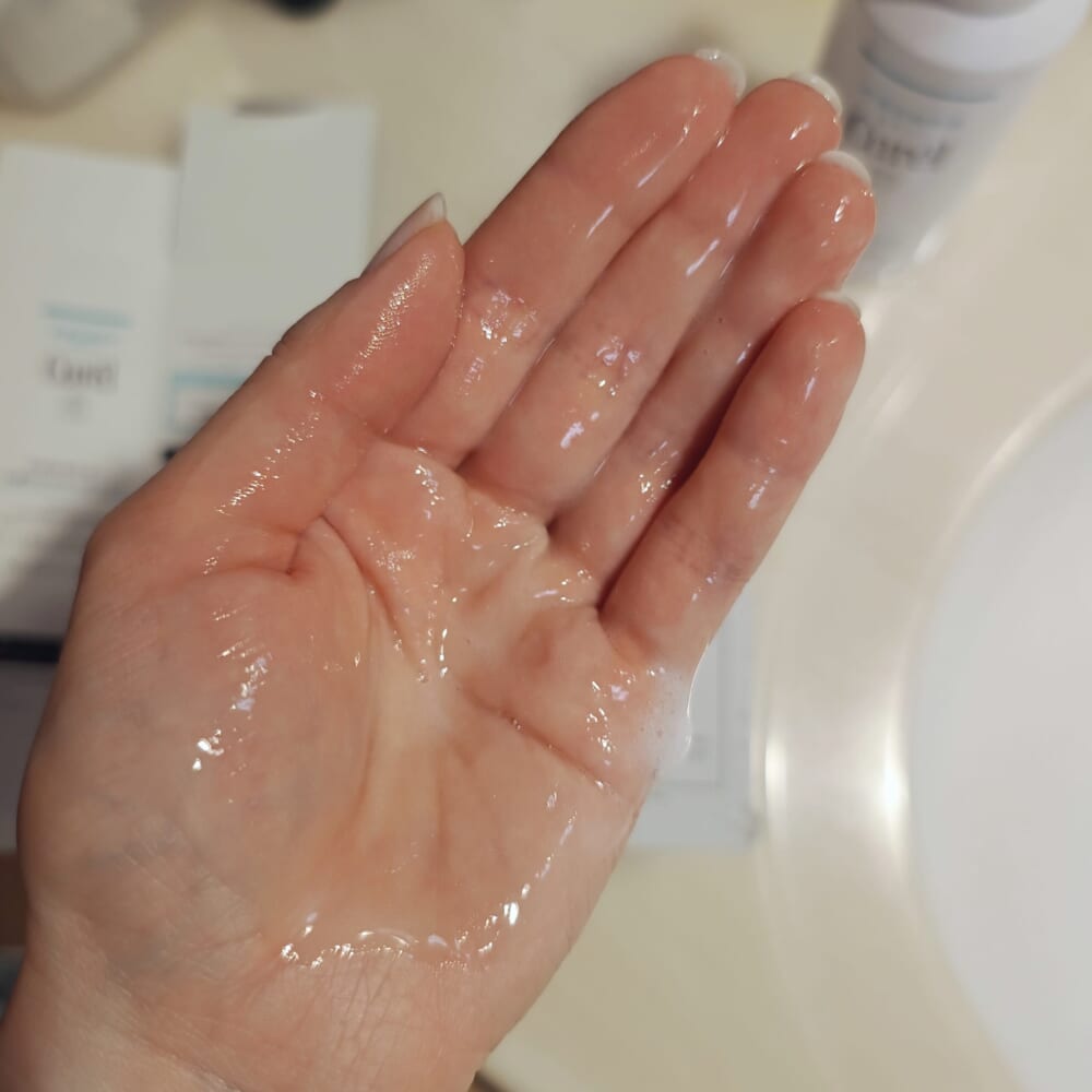 キュレル 泡ジェル洗顔料