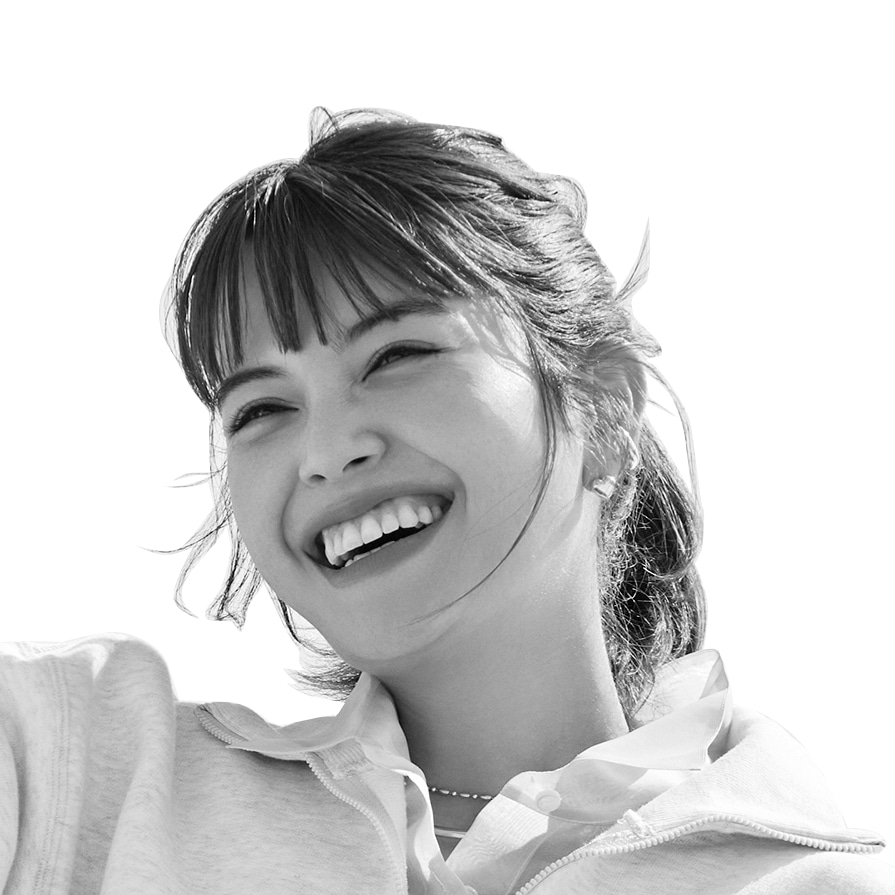 モデル垣内彩未さん