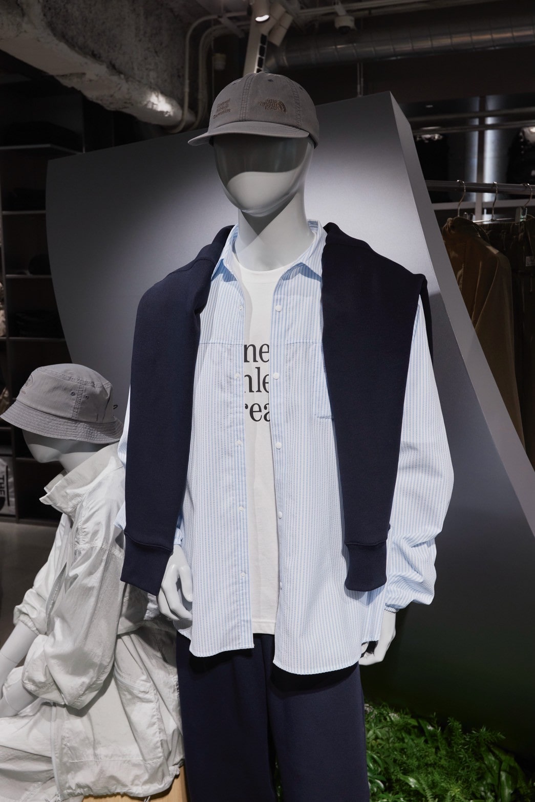 ザ・ノース・フェイス「GARロングスリーブシャツ」