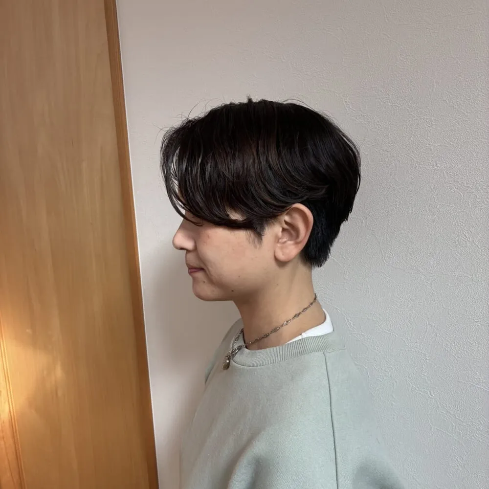 ゆっPさん　甘刈りショート　サイド