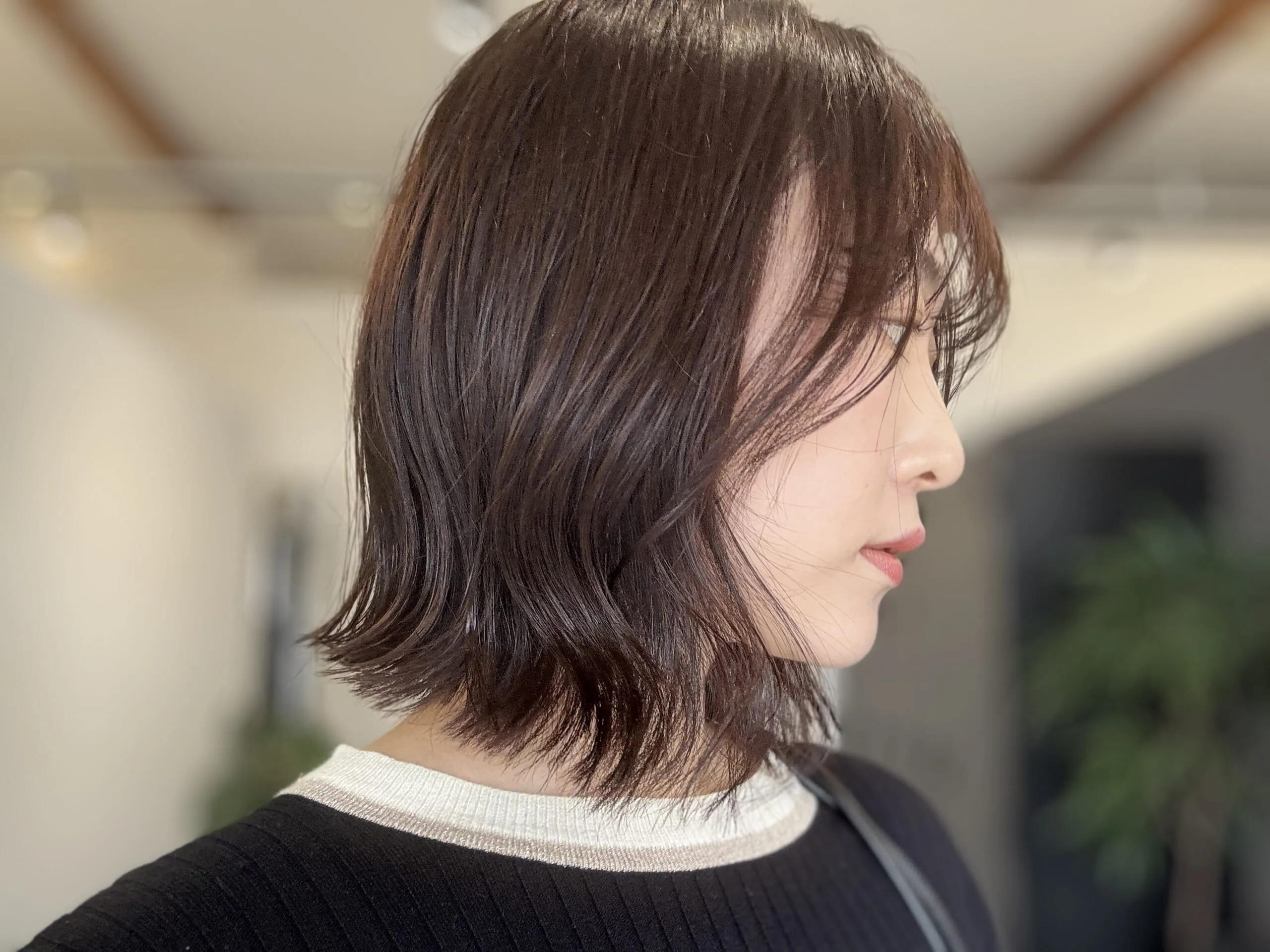 コデマリさん　切りっぱなしボブ　サイド