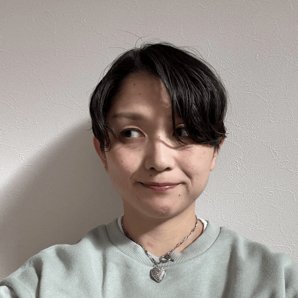 ゆっPさん　甘刈りショート　フロント