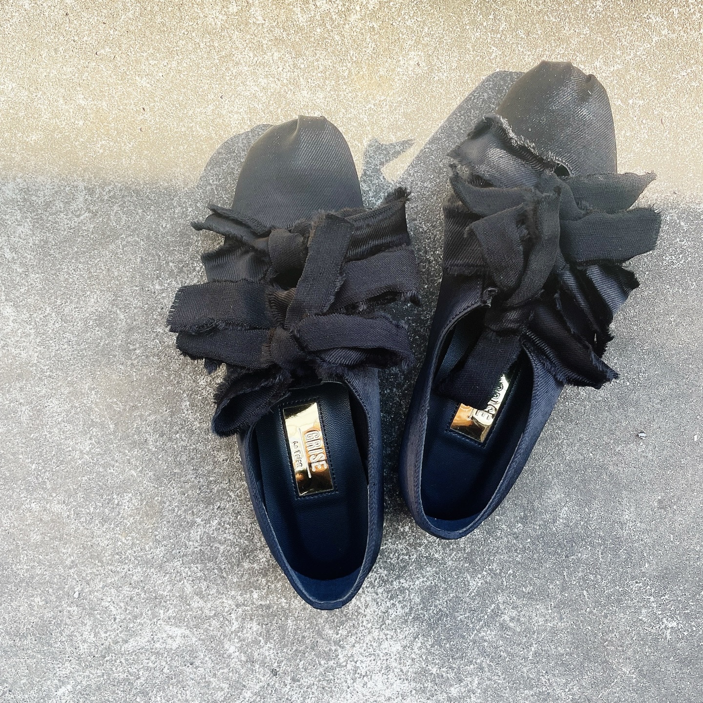 LE TALON｜GRISEサテンリボンバレリーナをセールで購入 | LEE