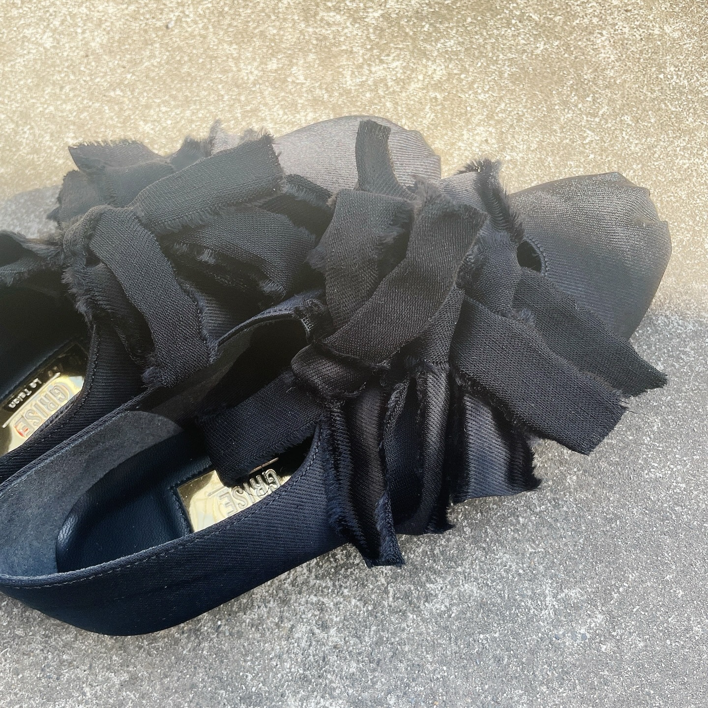 GRISEサテンリボンバレリーナ