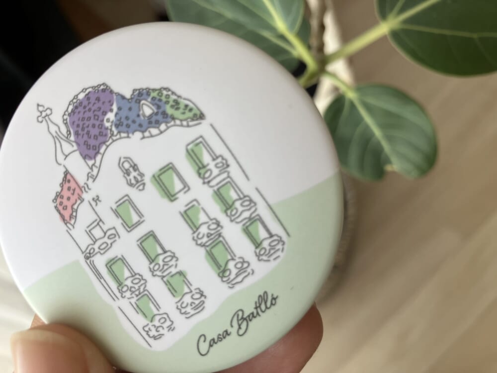 ガウディ展
カプセルトイ
カサ・バトリョ