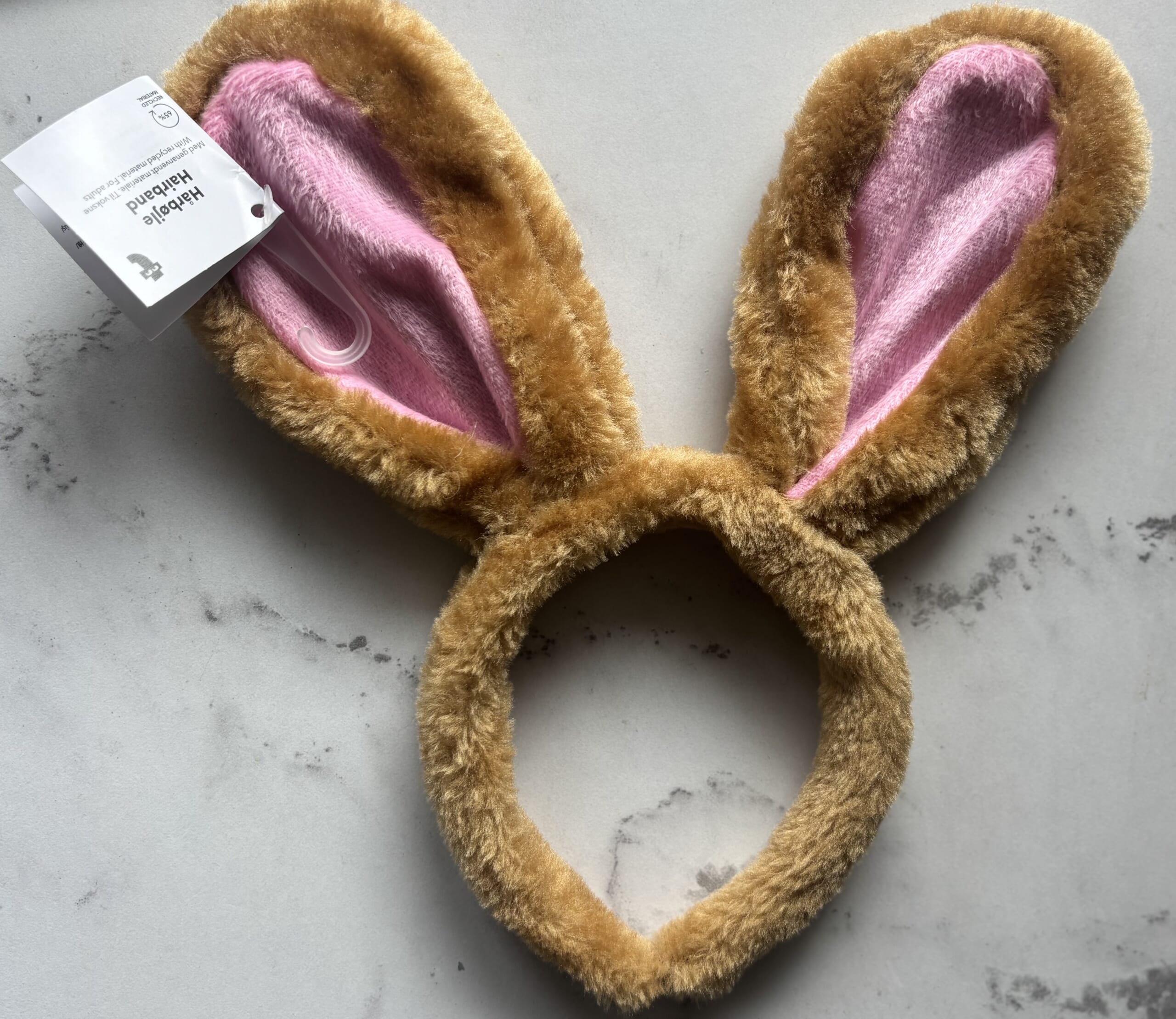 フライングタイガー　うさぎのカチューシャ